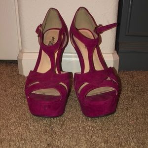 Pink wedges